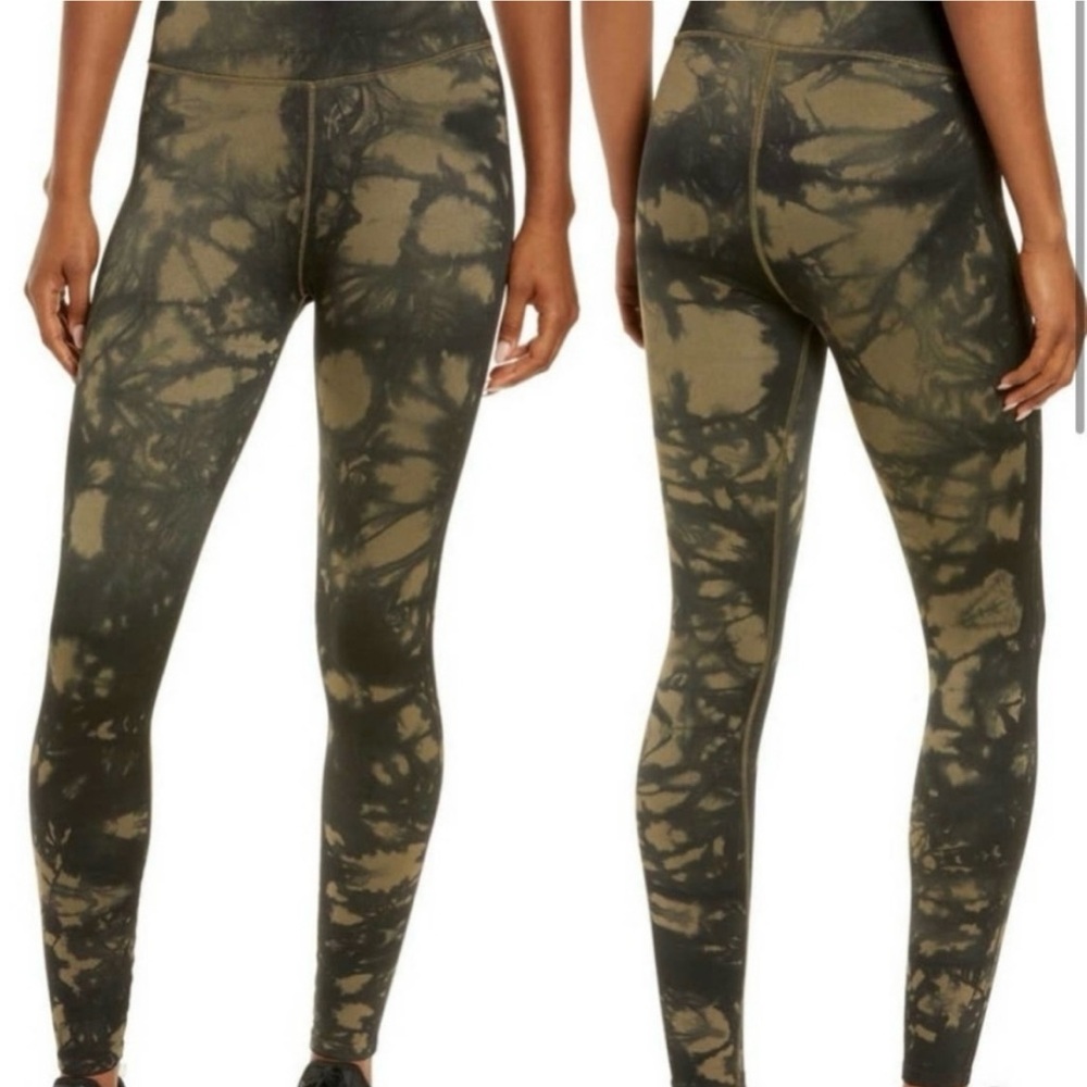NWT- Good American Black and Olive Green/Gray Tie-Dye Seamless Leggings - 00